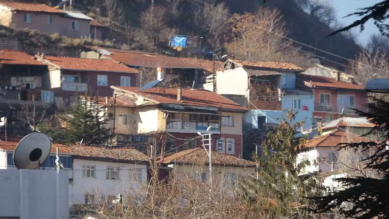 Uzmanı Uyardı "Büyük Bir Zelzelede Tokat’ta Bulunan Binaların Yüzde 60’ı Yıkılabilir"