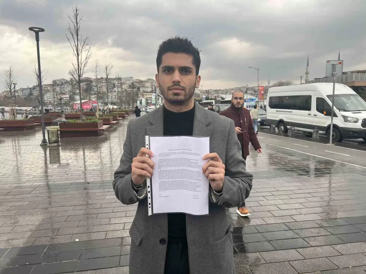 Veterinerde Kısırlaştırma Ameliyatı Sonrası Telef Olan Kedisi İçin Adalet İstiyor