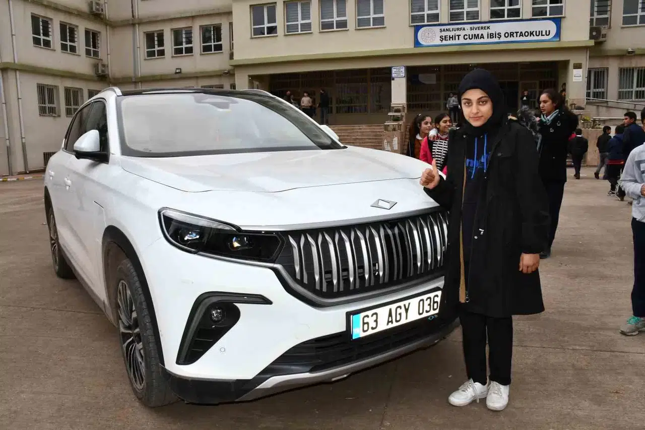 Yerli Araba Togg, Siverek’te Öğrencilere Tanıtıldı