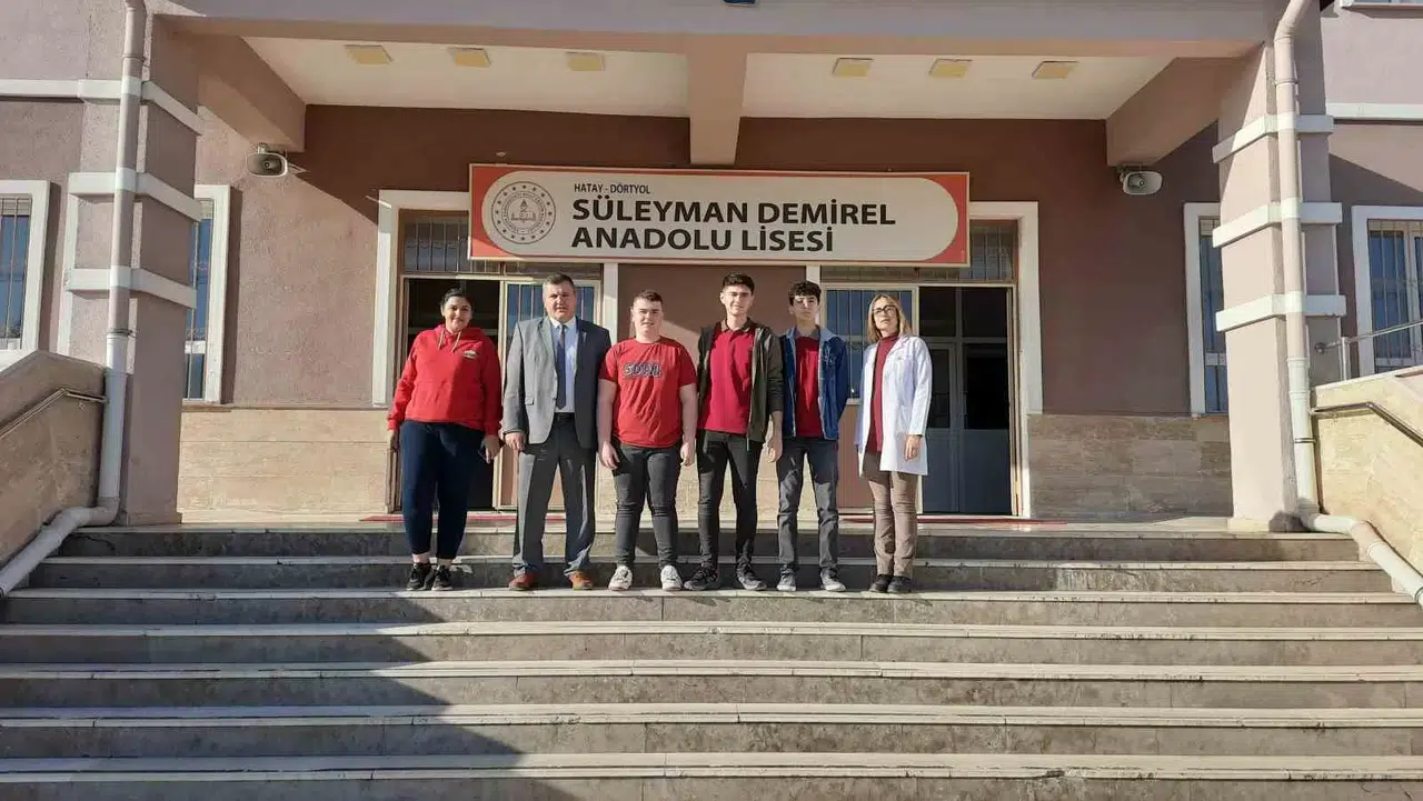 Zelzelenin Çocukları Robotik Kodlamada Dünya Üçüncüsü Oldu