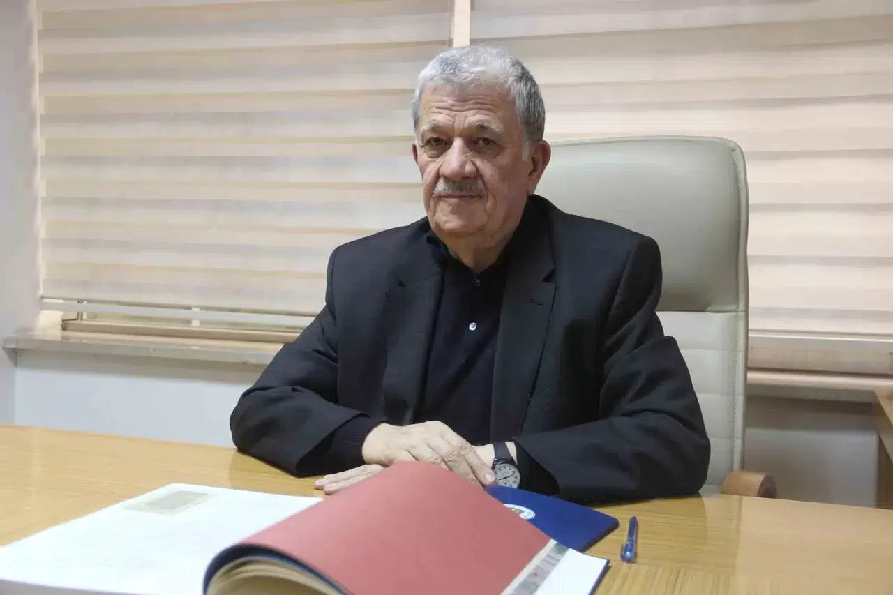 "120 Bin Söze Sahip Türkçeyi 5-10 Söze İndiriyorlar"