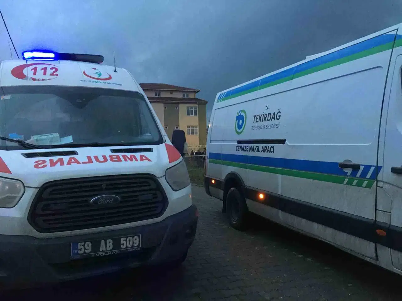 22 Yaşındaki Genç Plastik Kulübede Meyyit Bulundu