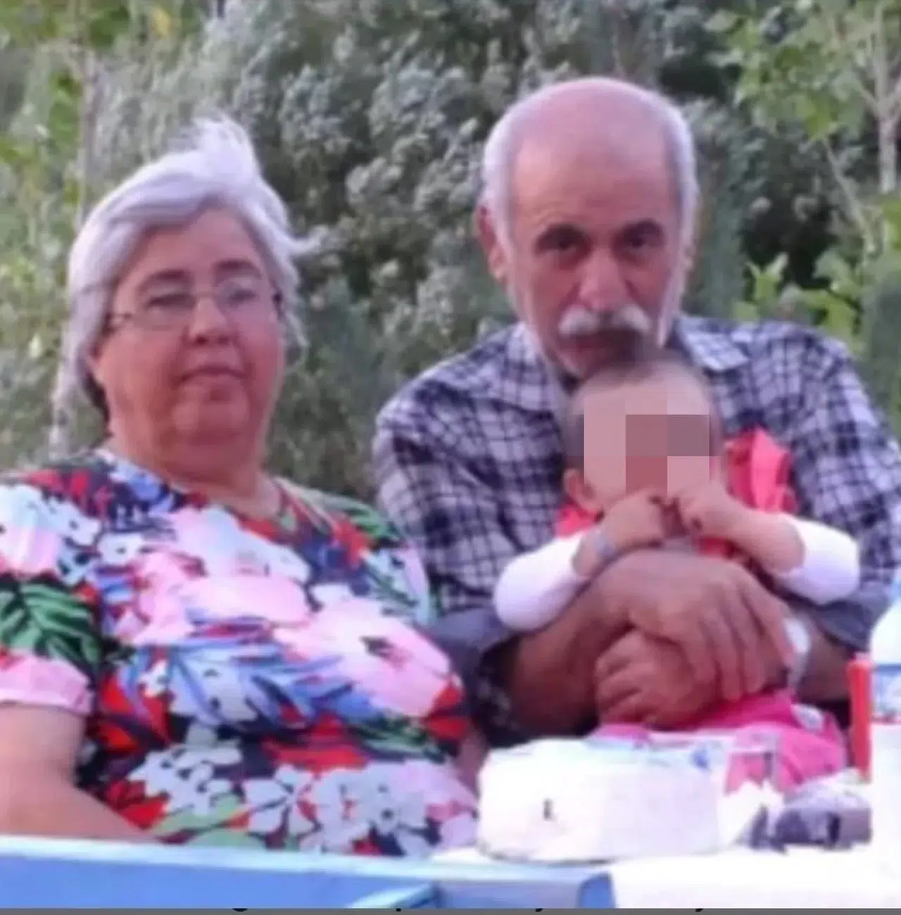 45 Yıllık Çifti Vefat Bile Ayıramadı