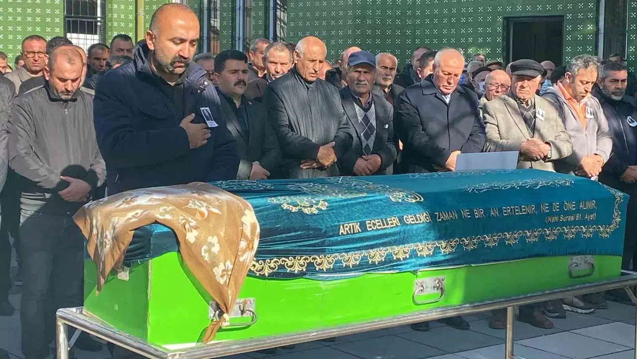 6 Şahsa Umut Olan Sıhhat Teknisyeni Son Seyahatine Uğurlandı