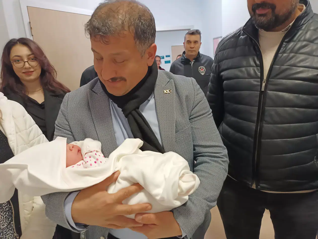 Ak Partililer Yılbaşı Mesaisinde