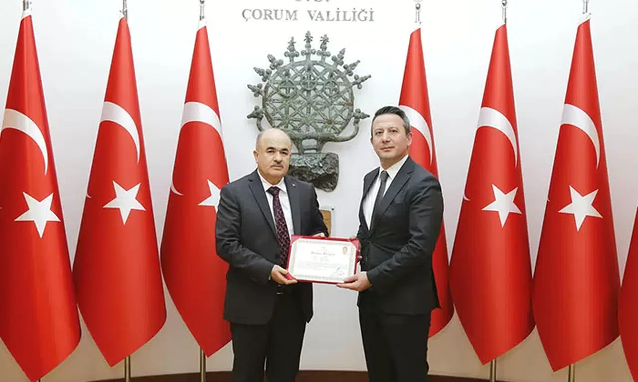 Görmüş, Kente Veda Ediyor