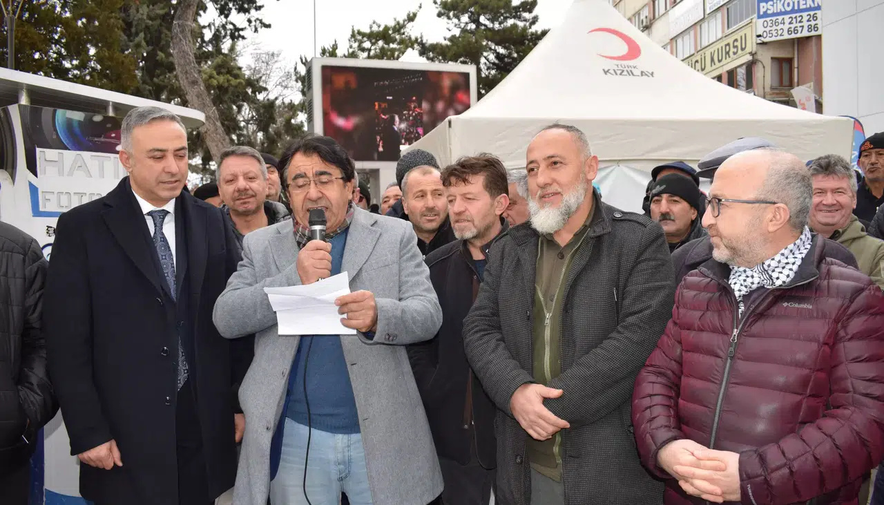 Çorum’da Emekliler Meydana İndi, Zam İstedi
