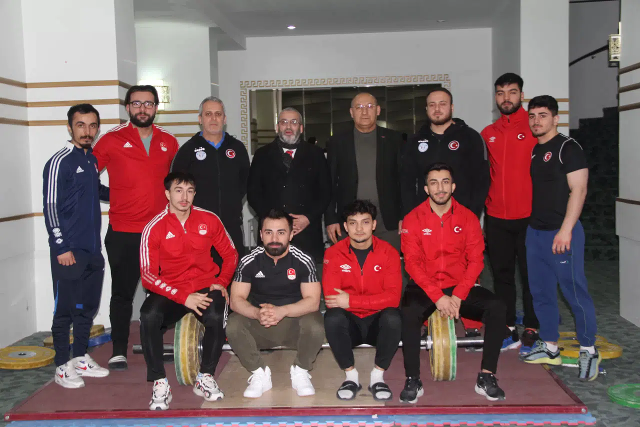 Talat Ünlü, Çorum’da