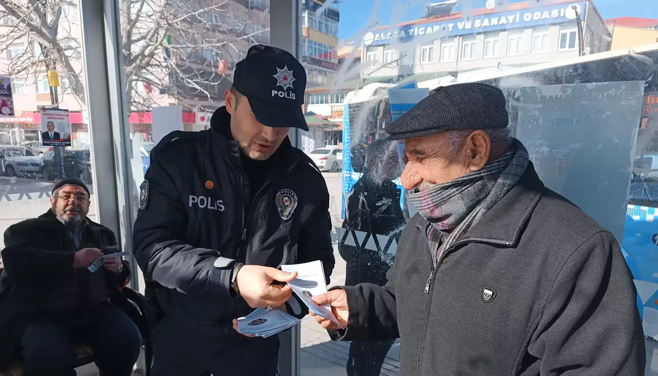 Vatandaş, Telefon Dolandırıcılığına Karşı Uyarıldı