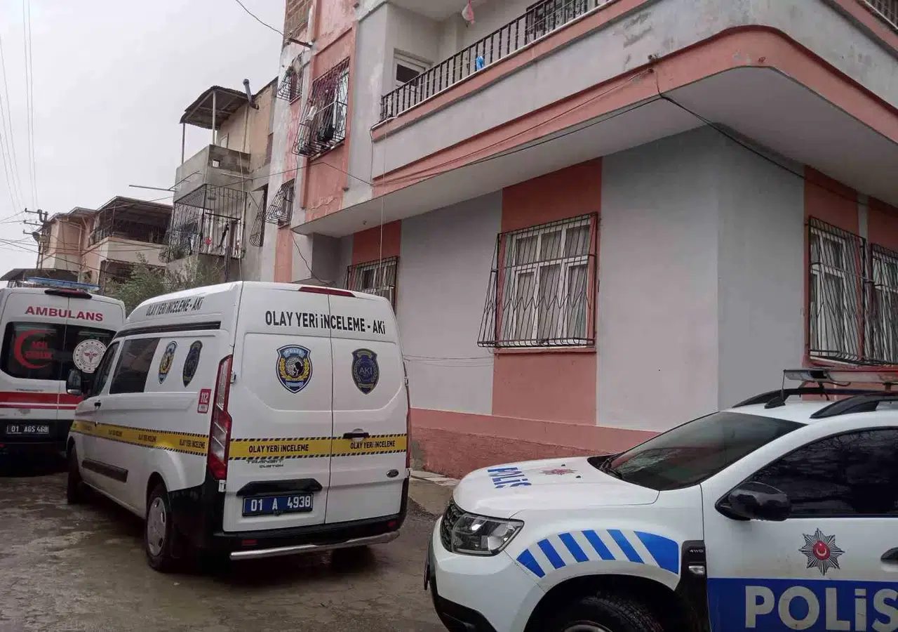 Adana’da Oğlu Tarafından Vurulan Bayan 54 Günlük Hayat Savaşını Kaybetti