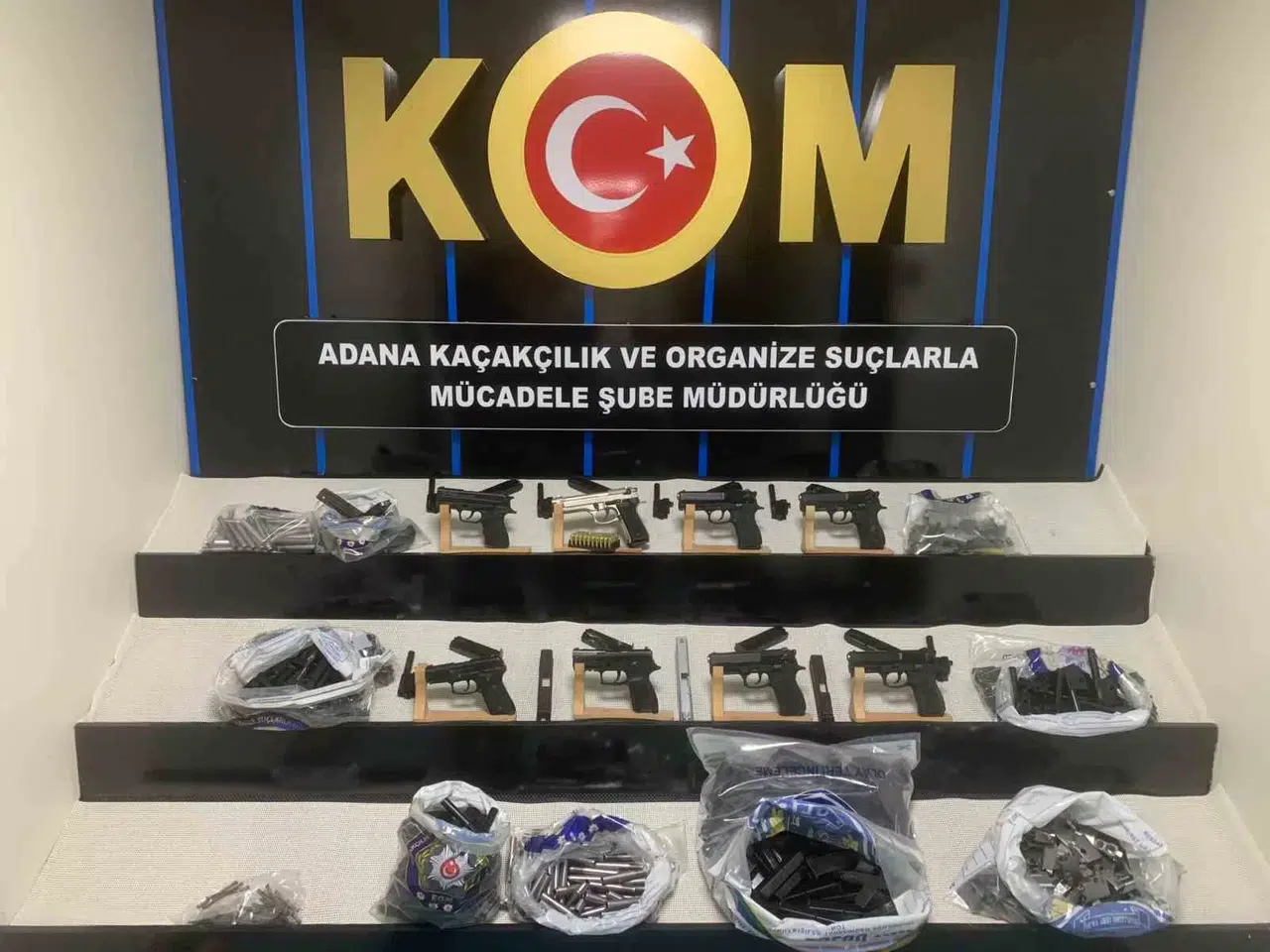Adana’da Silah Üretimi Yapılan İki Konuta Operasyon: 5 Gözaltı