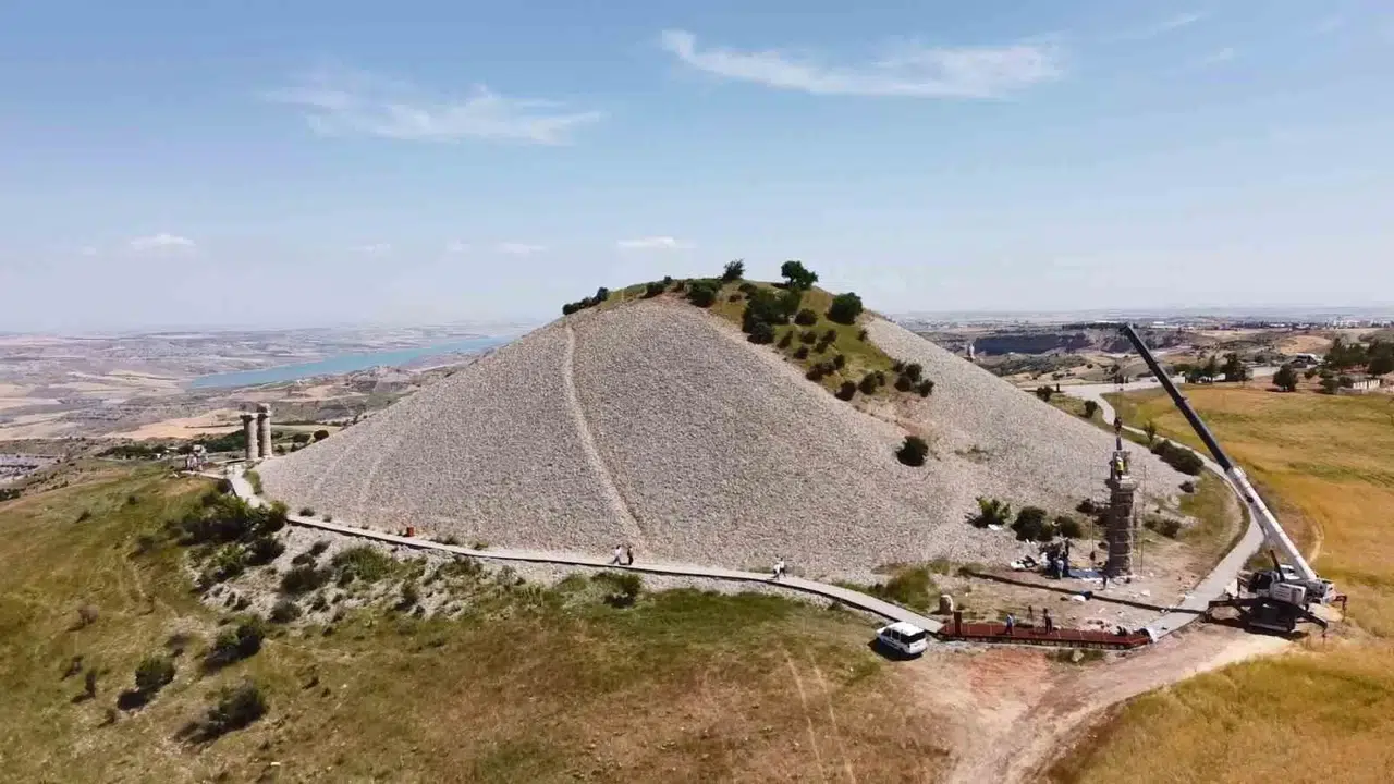 Adıyaman’da 26 Eser Sarsıntıda Ziyan Gördü