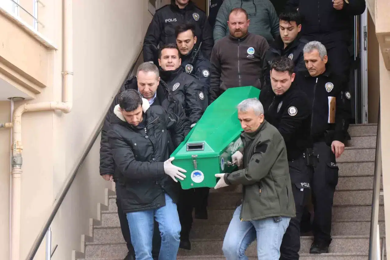 Aile Katliamında Yeni Ayrıntı: Boşanma Etabındaki Eşiyle Son Defa Görüşmek İstemiş
