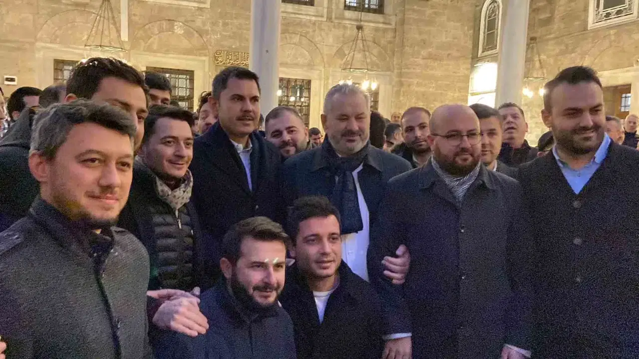 Ak Parti’nin İstanbul Adayı Kurum Seçim Çalışmalarının Startını Eyüpsultan’da Verdi