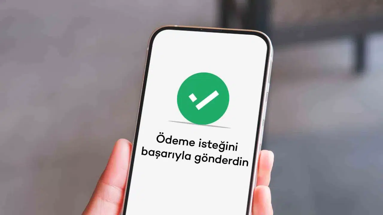 Akbank ’Ödeme İste’ Hizmetini Devreye Aldı