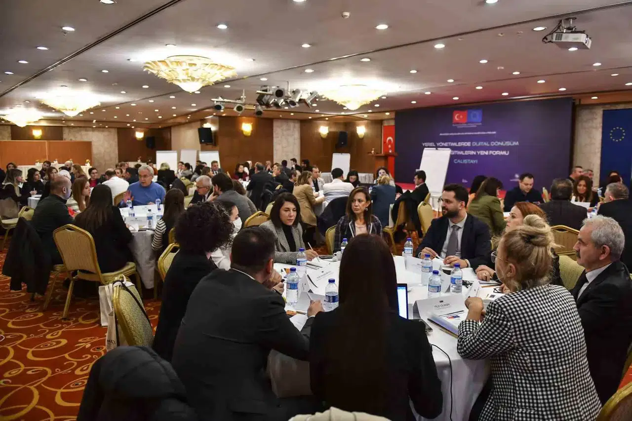 Ankara’da "Yerel İdarelerde Dijital Dönüşüm ve Mesleksel Eğitimleri Yeni Formatı" Çalıştayı Düzenlendi