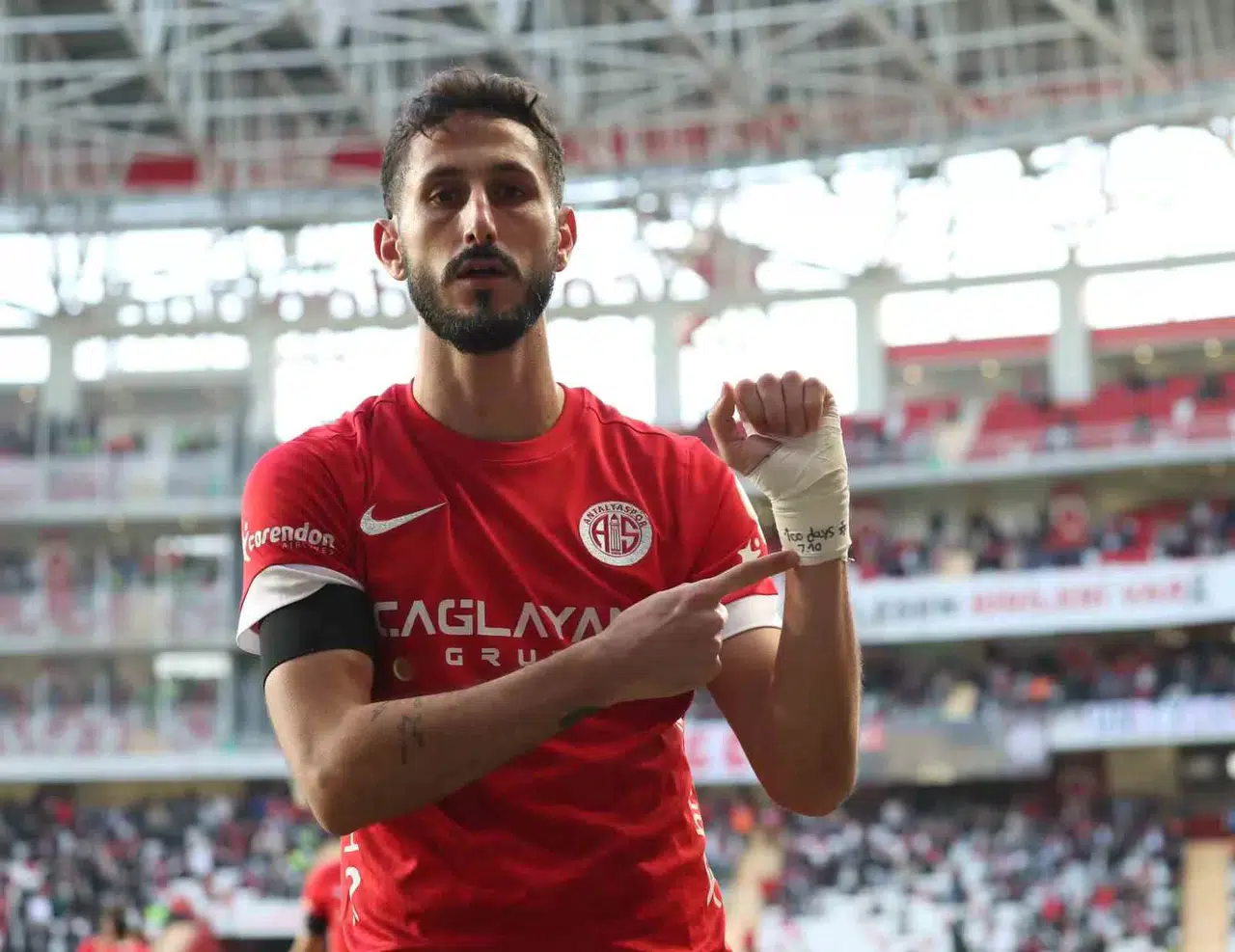 Antalyasporlu Jehezkel’den Skandal Sevinç!