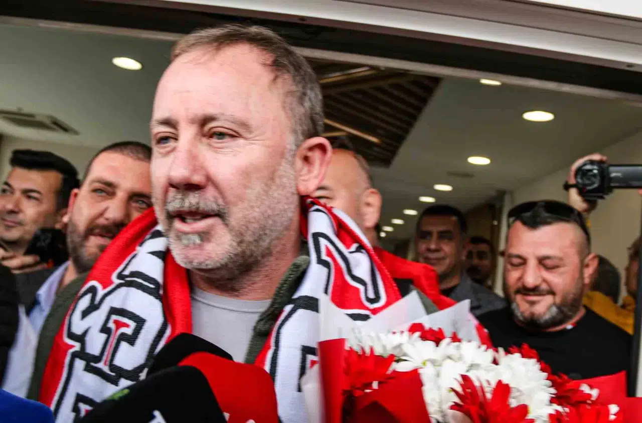 Antalyaspor’un Yeni Teknik Yöneticisi Sergen Yalçın, Antalya’da
