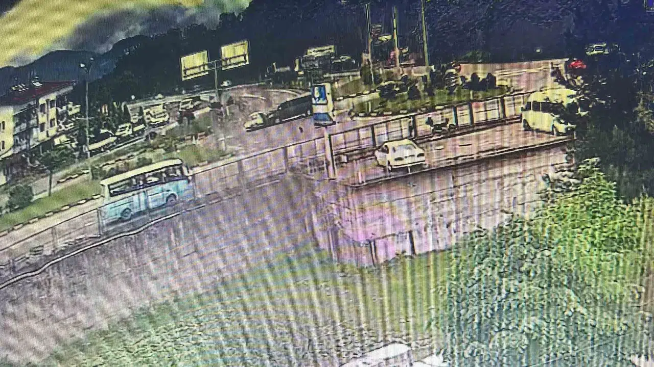 Babasının Öldüğü, Kızının Yaralandığı Kazada Başka Şoföre 15 Yıla Kadar Mahpus Talebi