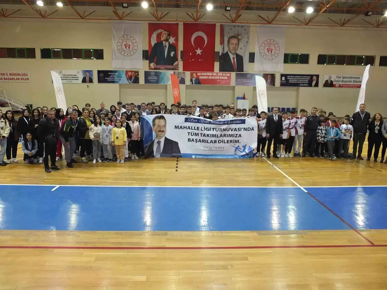 Balıkesir’de Mahalle Ligi Ödül Merasimi Düzenlendi