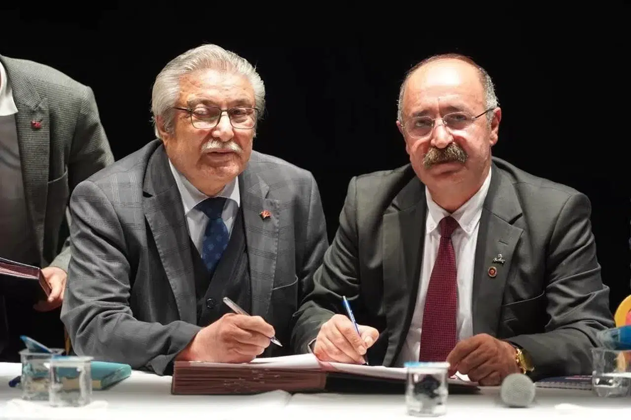Bilecik Belediyesi’nden Personellerine Yüzde 100 Artırım
