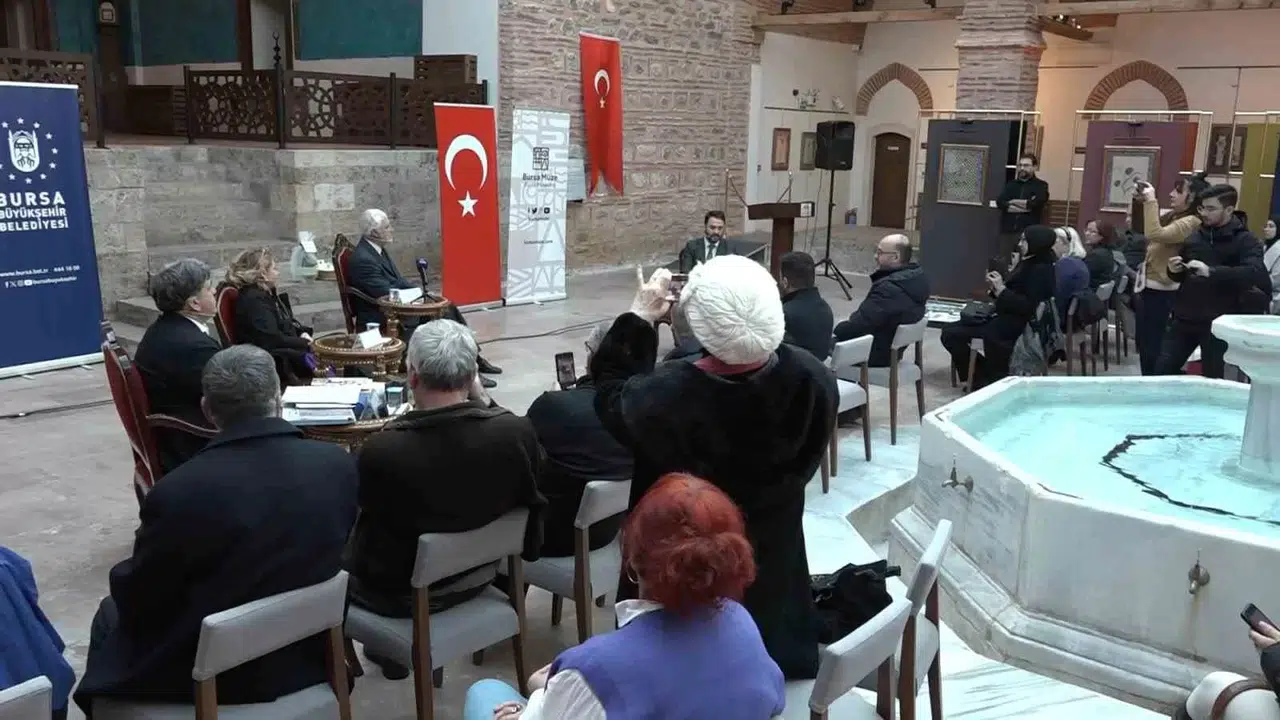 Bir Koleksiyoner Bin Öykü