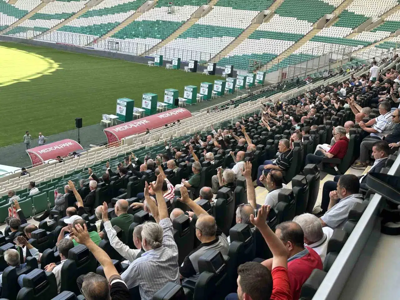 Bursaspor Sicil Şurası: “136 Kişi Bilgimiz Dışında Eklendi”