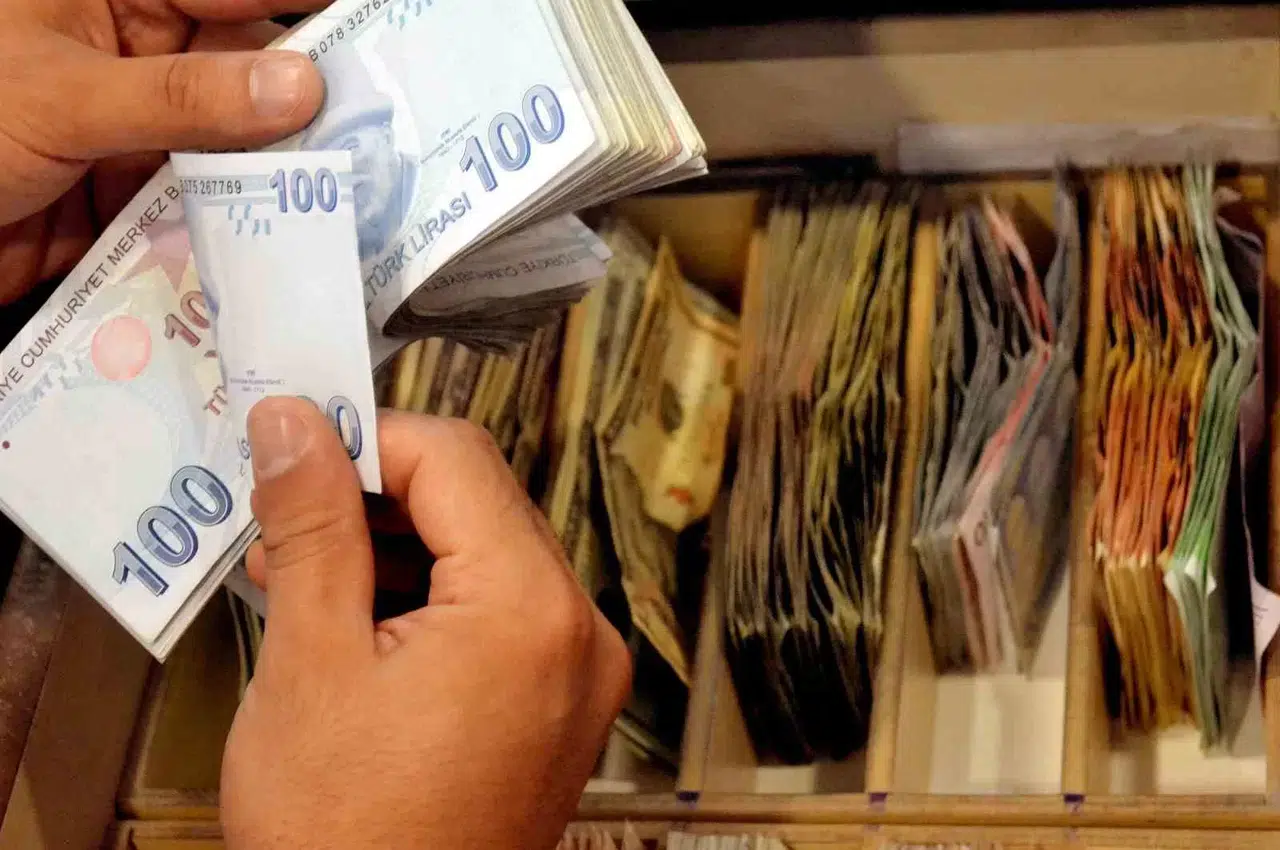 Bütçe Aralık’ta 842,5 Milyar Lira Açık Verdi