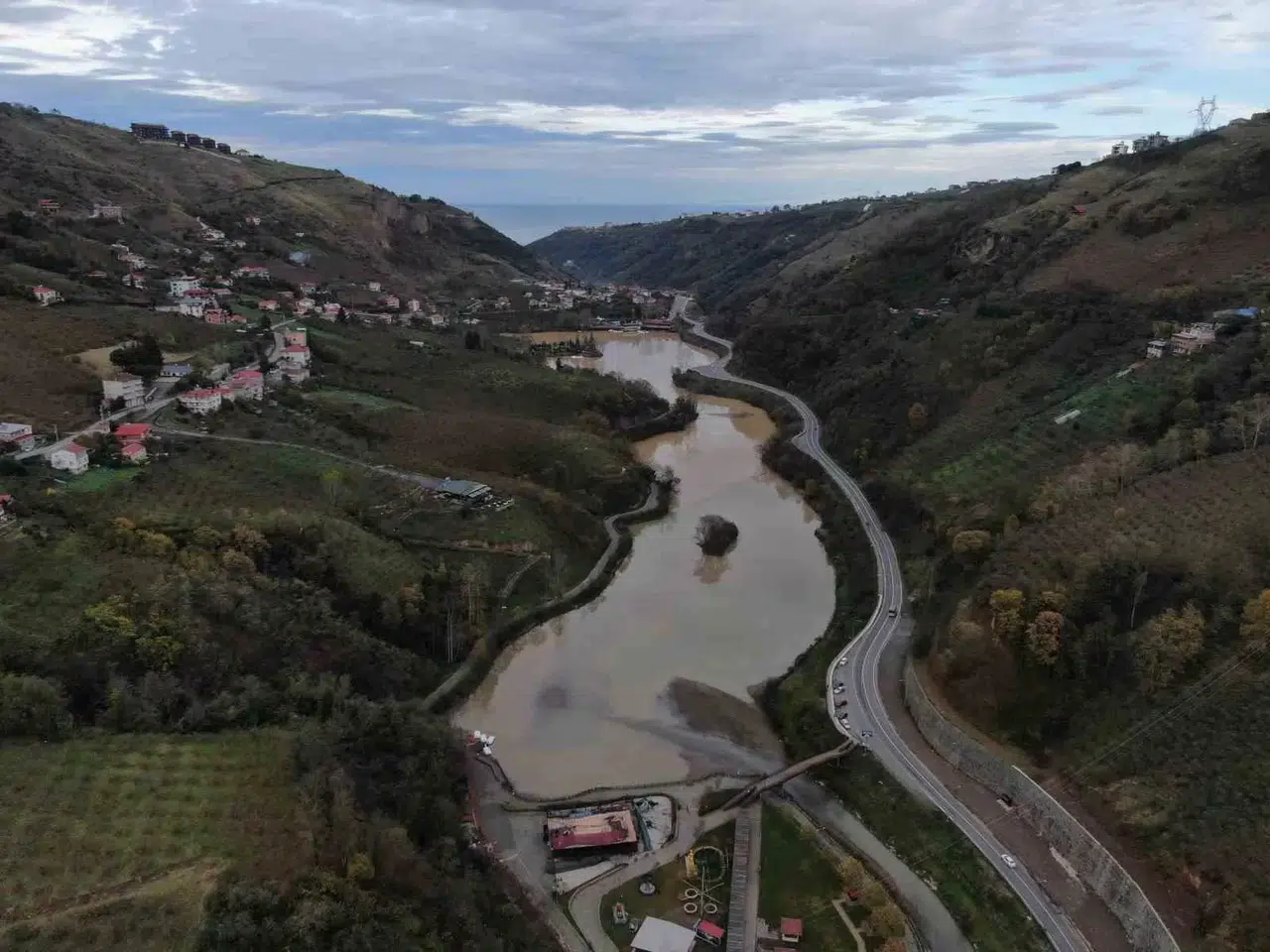 Çamur Deryasına Dönen Sera Gölü, ‘Çökeltim Havuzu’ ile Doğal Haline Kavuşacak