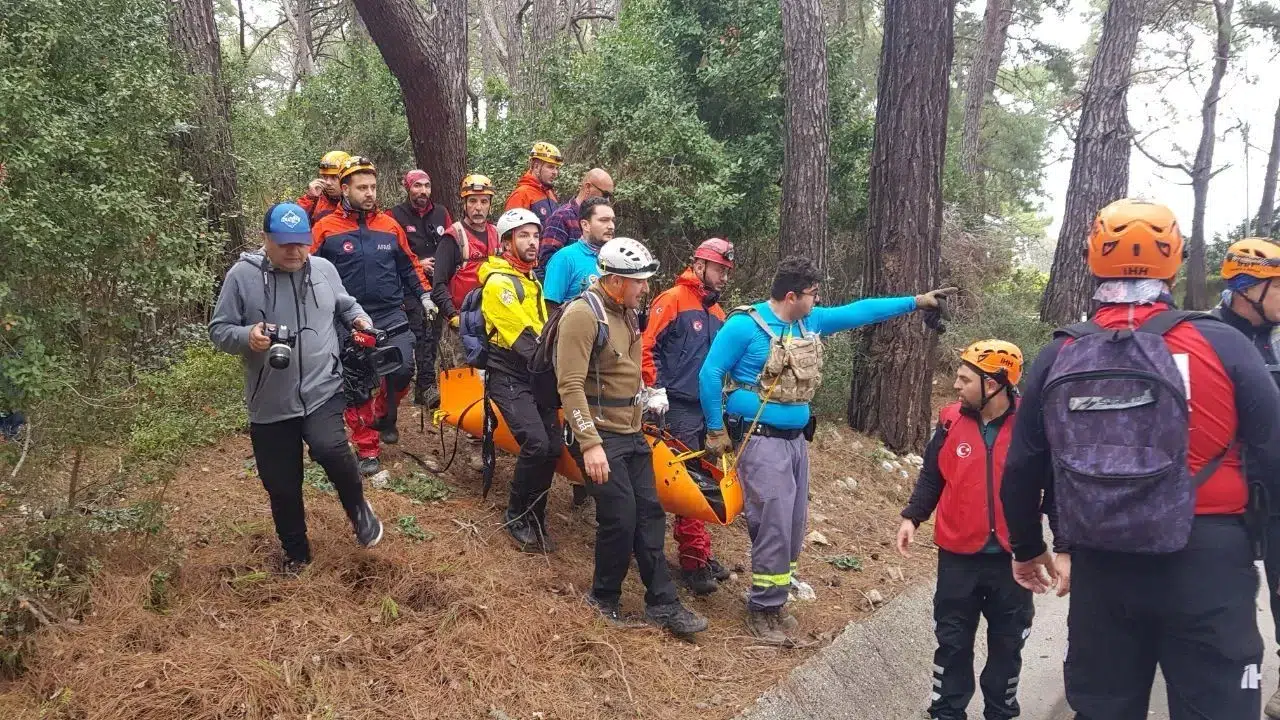 Dağlık Alanda Meyyit Bulunan Rus Bayan Turistin Cenazesi Moskova’ya Götürülecek