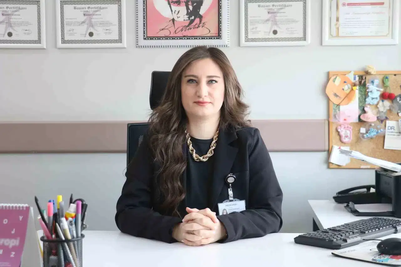 “Deprem, Fiziki Yıkımın Yanı Sıra Ruhsal Yıkıma Sebep Oluyor”