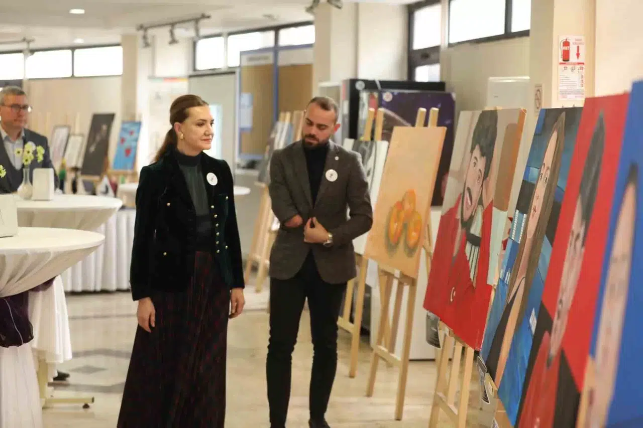 DEÜ Dezavantajlı Kümelere Yönelik En Çok Faaliyet Yapan Üniversite Oldu