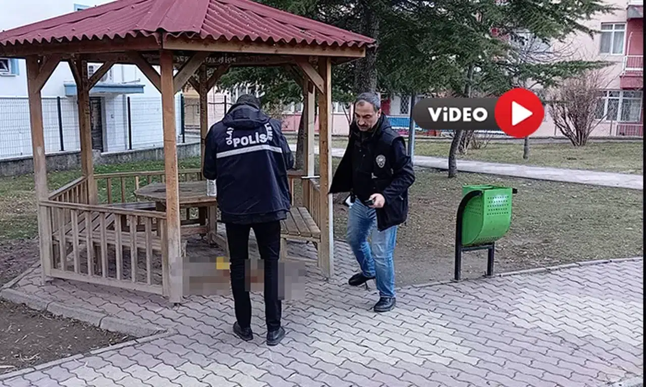 Çocuk Parkında Çıkan Kavga Kanlı Bitti: 1 Yaralı   