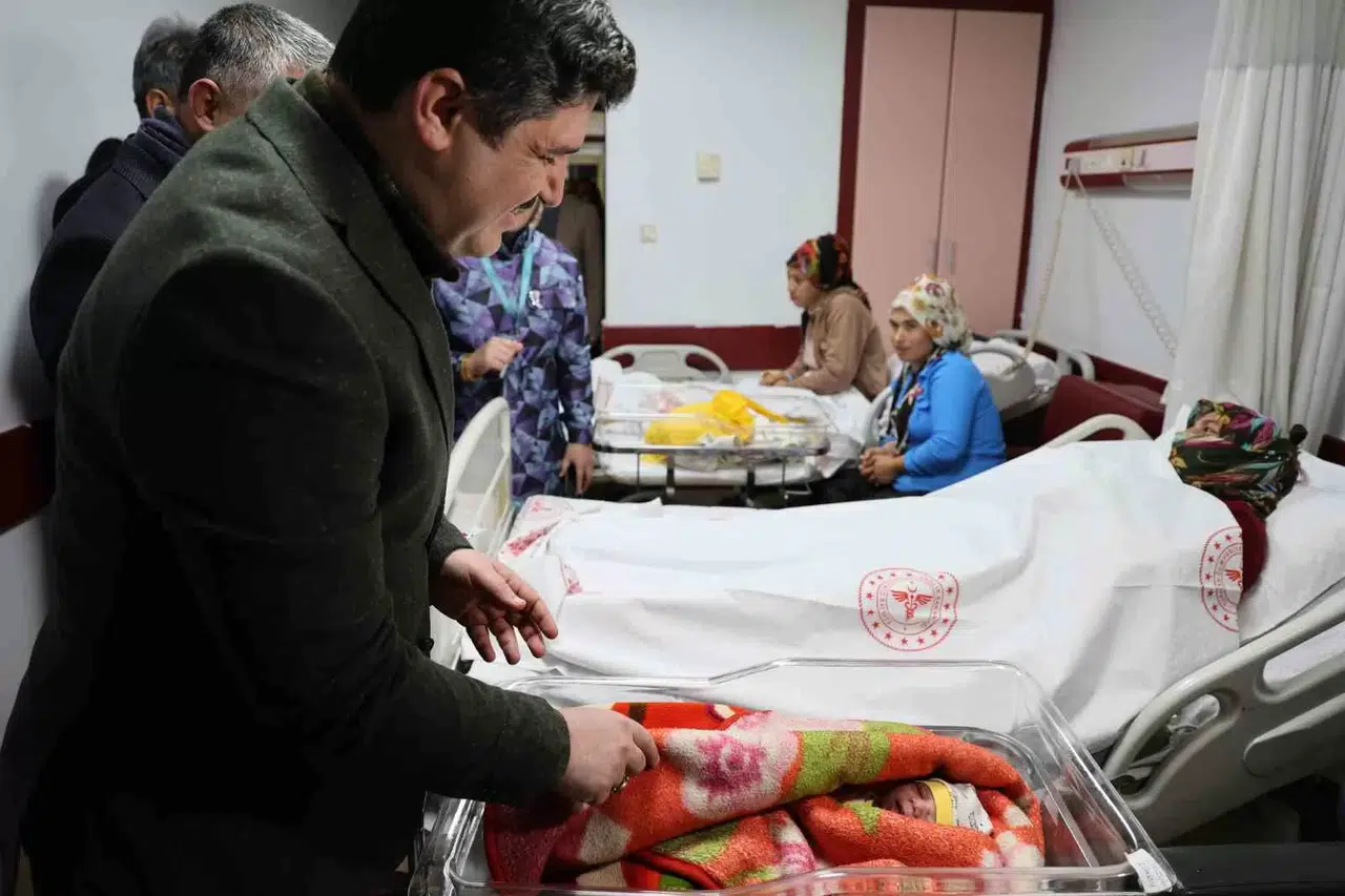 Diyarbakır’da Yeni Yılda ‘Umut’ ve ‘Lina’ Dünyaya Geldi