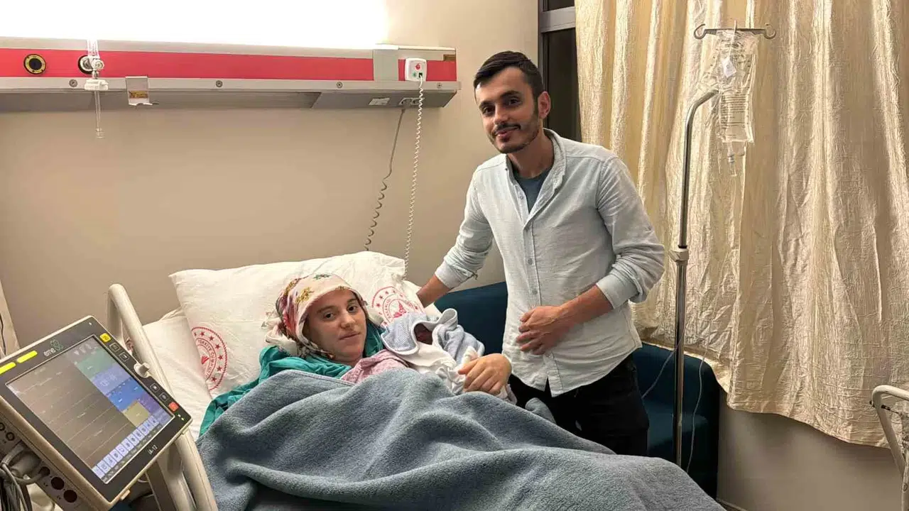 Düzce’de Yılın Birinci Bebeği Saat 01.10’da Dünyaya Geldi