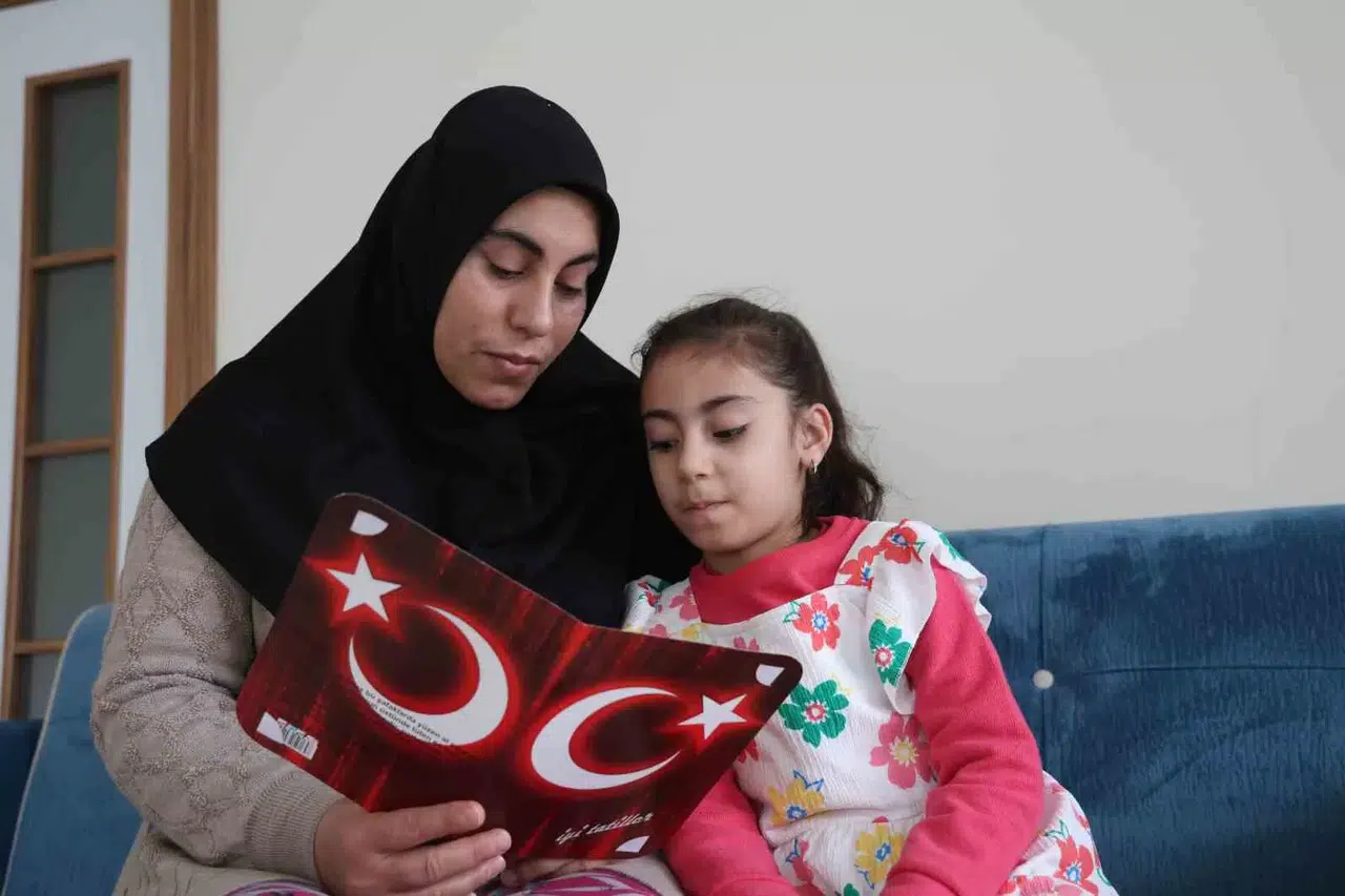 Elazığ Sarsıntısının Simge İsimlerinden Yüsra’nın Annesi Yıldız: "O An Çocuklarımın Sağ Çıkması Dışında Bir Şey Düşünmedim"