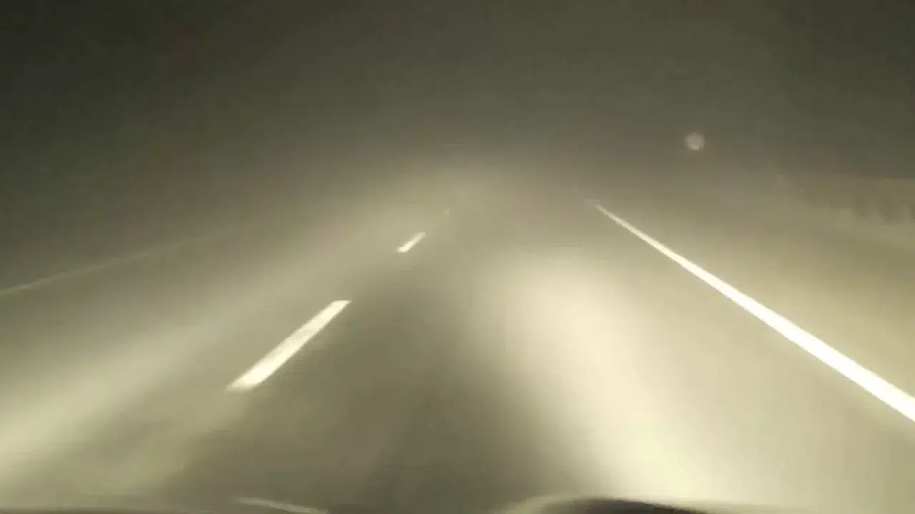 Erzurum’da Ağır Sis Hava Trafiğini Olumsuz Etkiledi, Uçaklar İniş Yapamadı