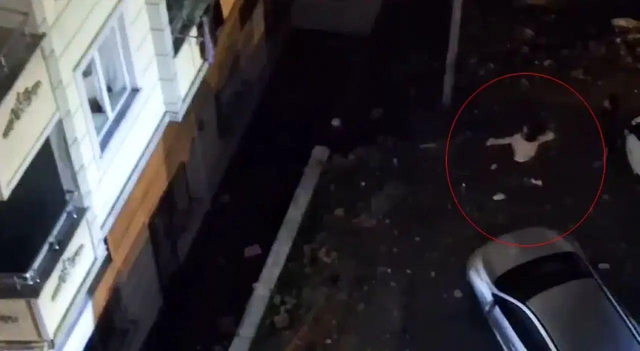 Esenyurt’ta Komşuların Konut Taşlamalı Hengamesine Polis Müdahalesi