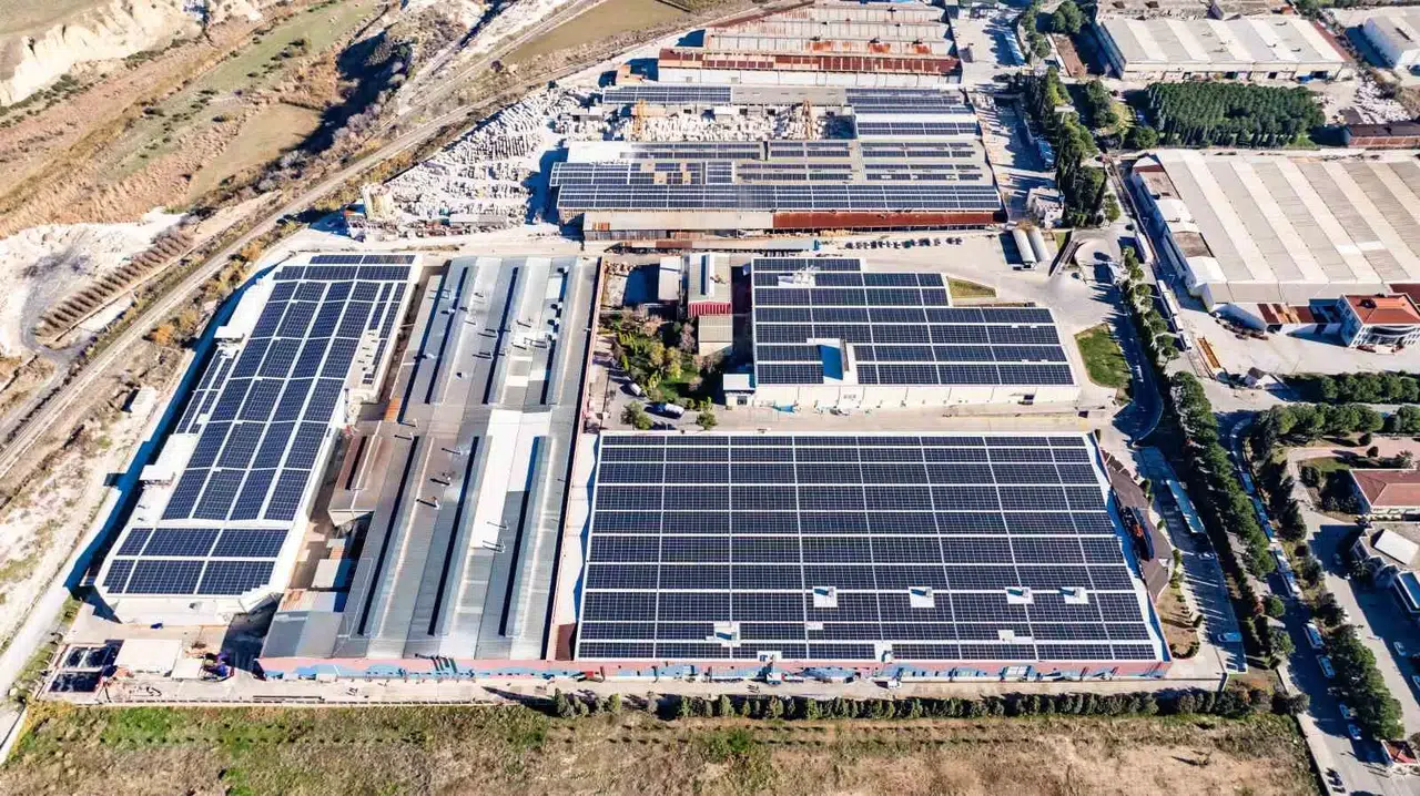 Fabrikalar Pak ve Ucuz Güce Ges ile Geçiyor