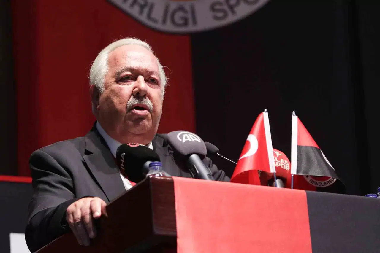 Gençlerbirliği Lideri Niyazi Akdaş Misyonu Bıraktı