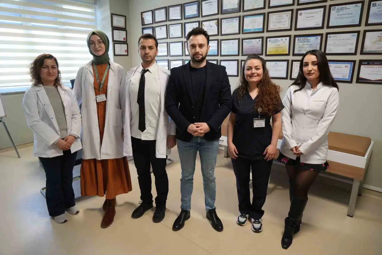 Haber İzlemeyenler ve Çok Meyve Tüketenlerin Koronaya Yakalanmadığı Ortaya Çıktı