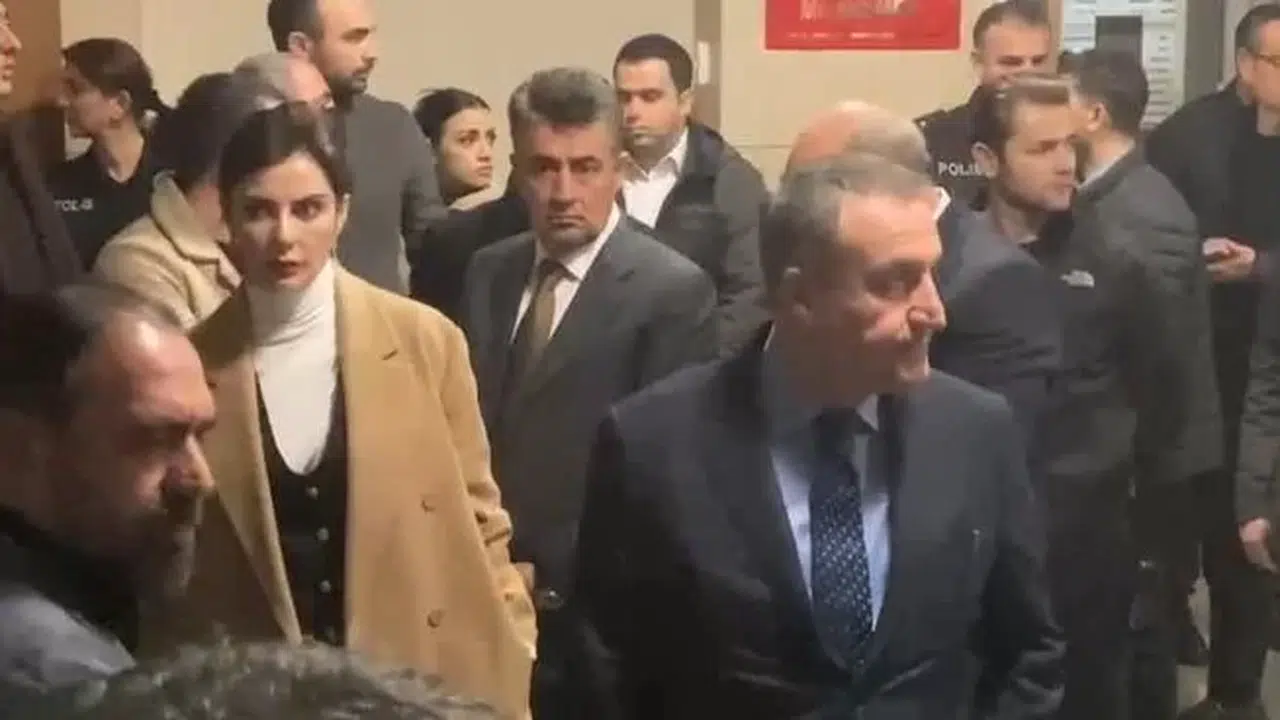 Hakem Halil Umut Meler’e Yumruklu Akın Davası Ertelendi