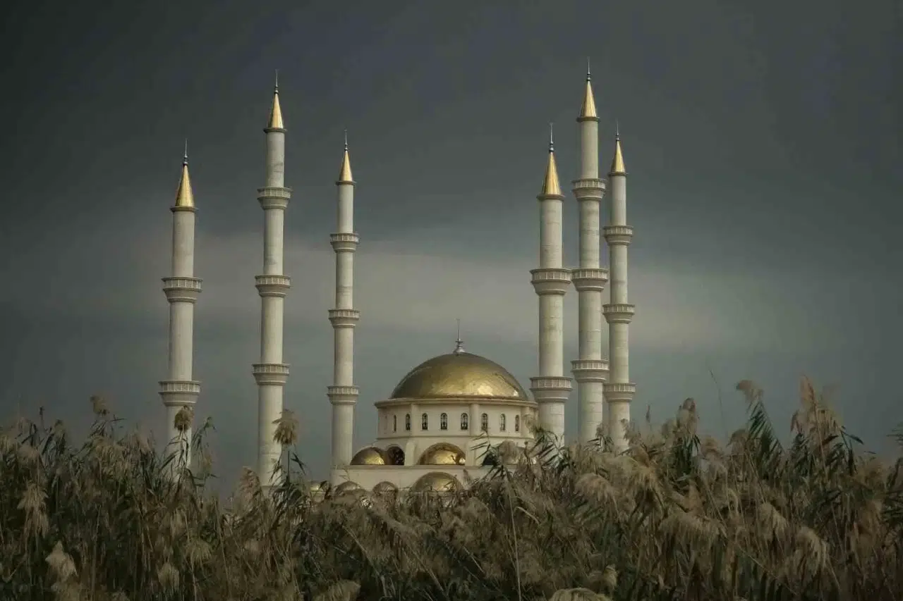 İbadete Açılmasına Sayılı Günler Kalan Dr. Suat Günsel Camii Büyük Açılışa Hazır