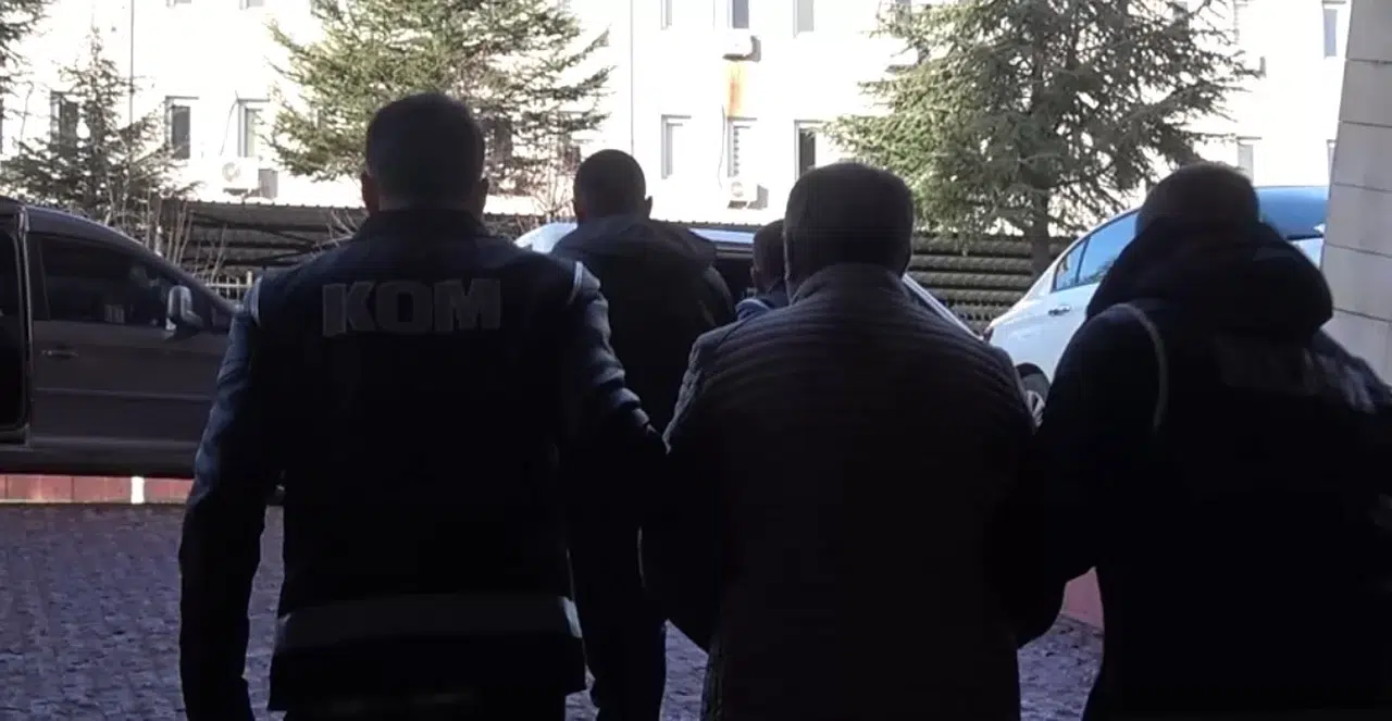 Isparta’da Tefeci Operasyonu: 4 Gözaltı