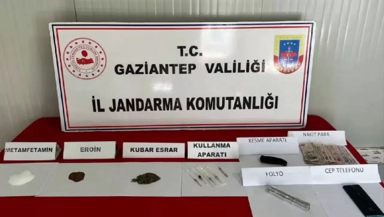Jandarmadan Kaçakçılık ve Uyuşturucu Operasyonu: 22 Tutuklama