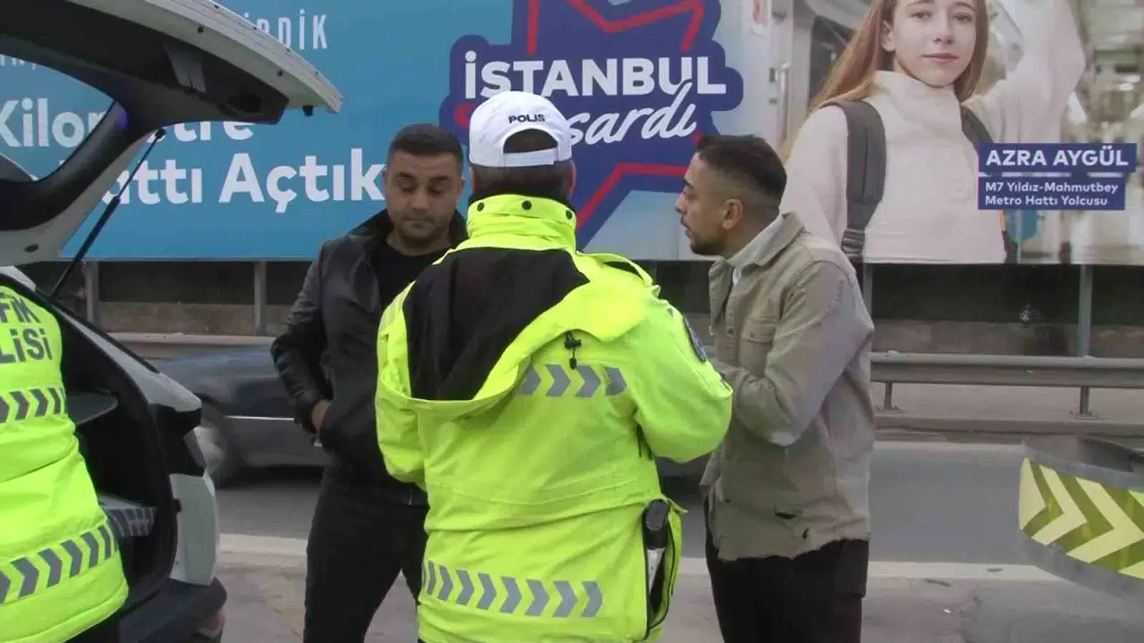 Kadıköy’de İki Şoförün Trafikteki Arbedesi Kontrol Noktasında Son Buldu