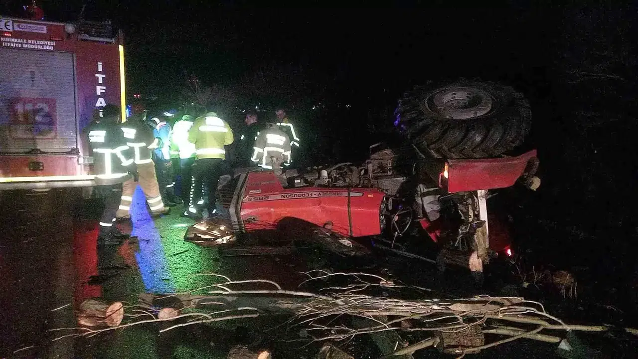 Kırıkkale’de Kamyon Traktörle Çarpıştı: 1 Meyyit, 1 Yaralı