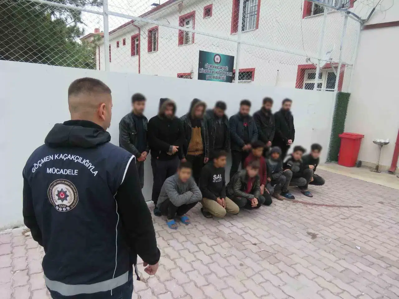 Konya’da 13 Sistemsiz Göçmen Yakalandı