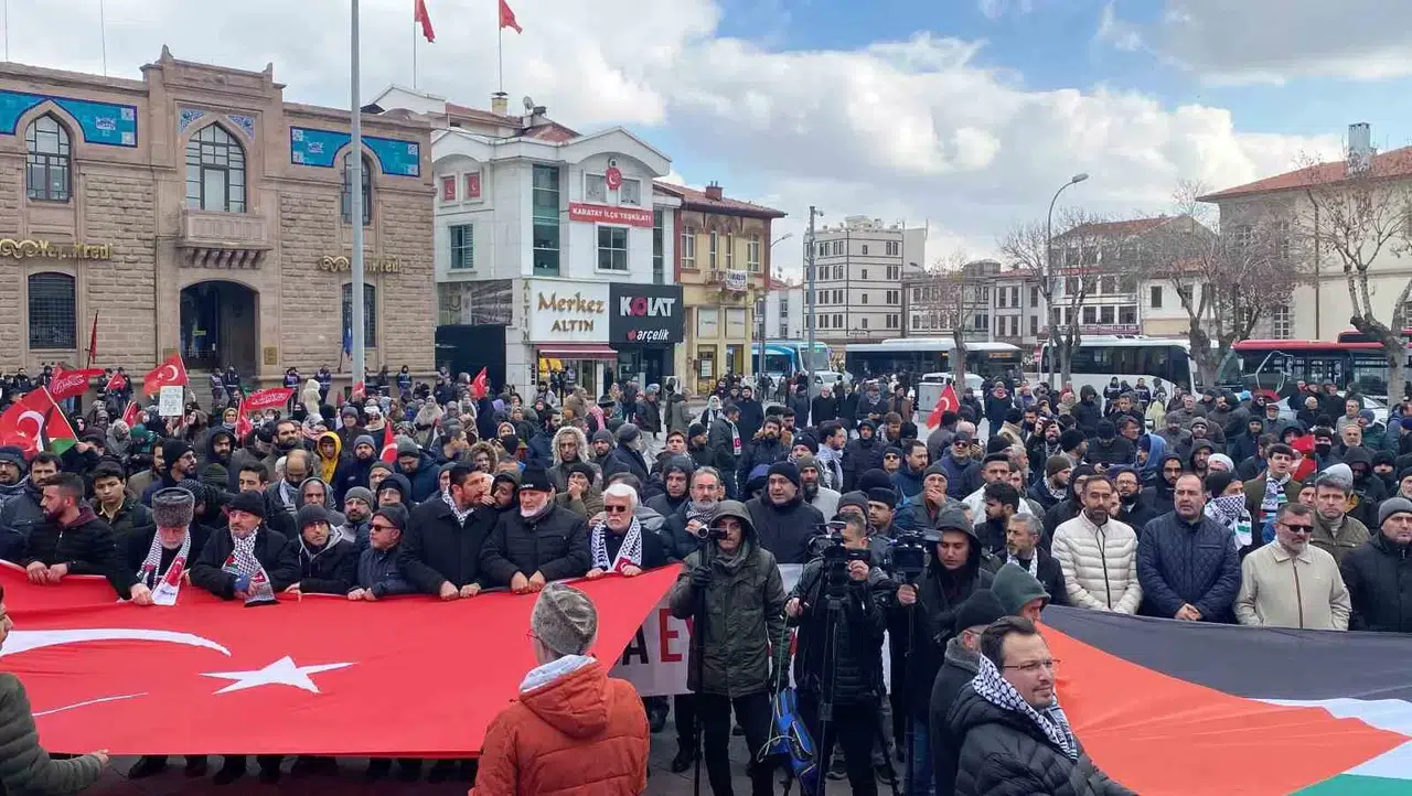 Konya’da Şehitler Anıldı, Gazze İçin Acil Ateşkes Daveti Yapıldı