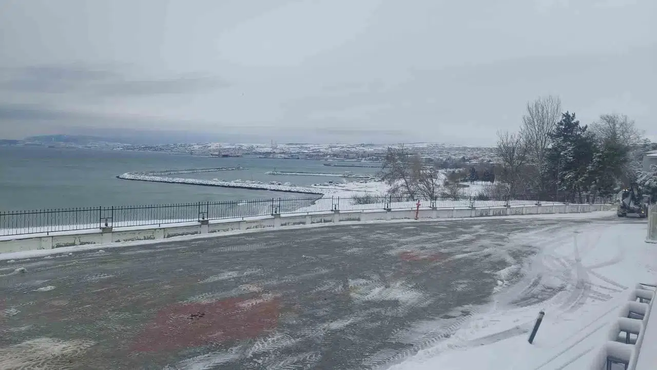 Lider Uzunlar, Karın En Ağır Vurduğu Kentte Son Durumu Açıkladı